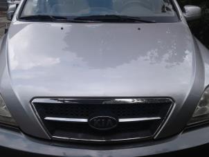 Used Grille Kia Sorento I (JC) 2.5 CRDi 16V Price on request offered by "Altijd Raak" Penders