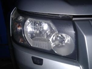 Used Headlight, right Landrover Freelander II 2.2 tD4 16V Price on request offered by "Altijd Raak" Penders