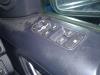 Land Rover Freelander II 2.2 tD4 16V Electric window switch