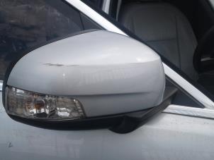 Used Wing mirror, right Jaguar XF (CC9) 2.7 D V6 24V Price on request offered by "Altijd Raak" Penders