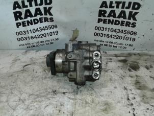 Usados Bomba de dirección asistida Volkswagen Amarok Precio de solicitud ofrecido por "Altijd Raak" Penders