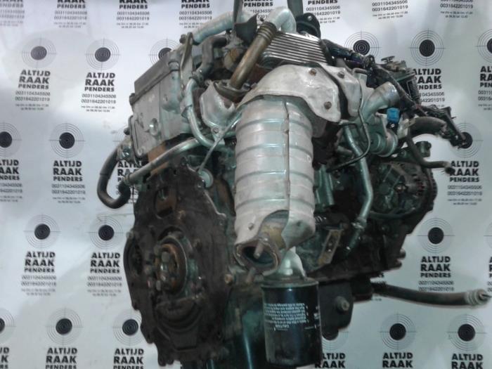 Engine from a Mitsubishi Pajero Hardtop (V6/7) 3.2 DI-D 16V 2008