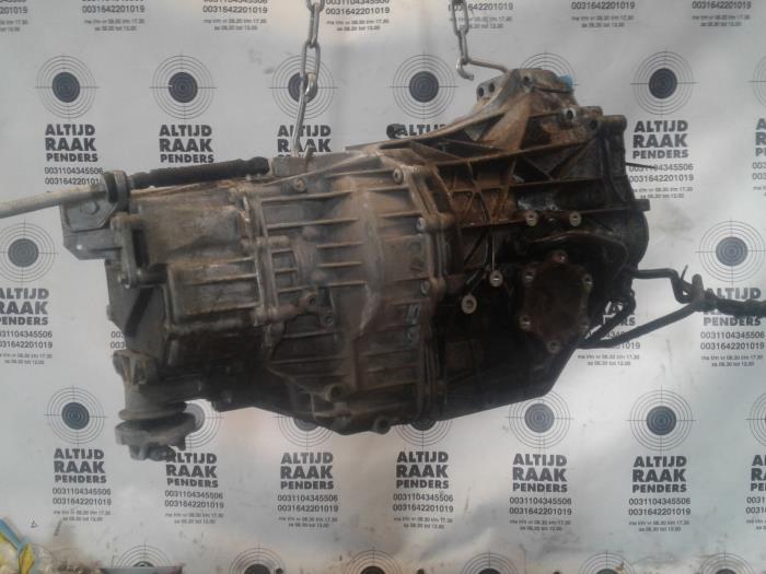Gearbox from a Audi A4 (B7) 1.8 T 20V 2006
