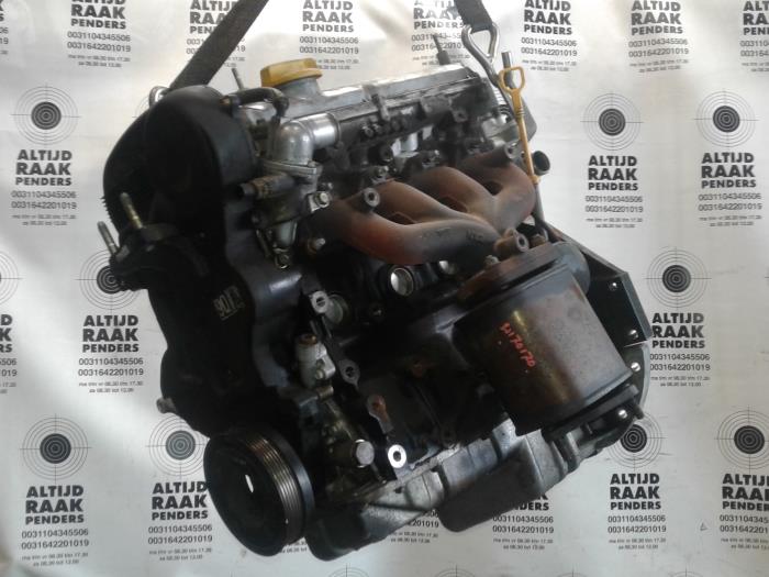 Engine from a Daewoo Nubira Wagon (J100) 1.8 16V 2006