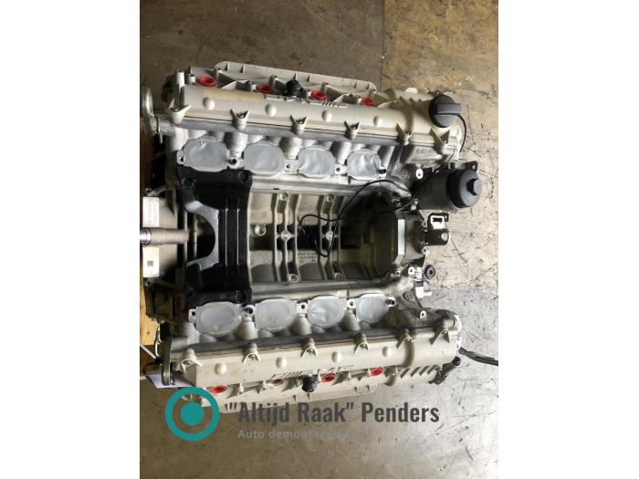Used Engine Mercedes ML II (164/4JG) 6.2 63 AMG 4-Matic V8 32V Price on request offered by "Altijd Raak" Penders