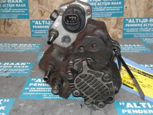 Usados Bomba de gasolina mecánica Renault Master Precio de solicitud ofrecido por "Altijd Raak" Penders