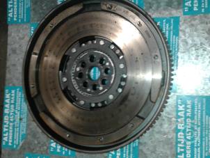 Used Dual mass flywheel Fiat Ducato Price on request offered by "Altijd Raak" Penders