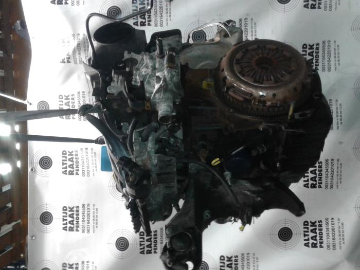 Motor de un Renault Laguna II (BG) 1.8 16V 2002