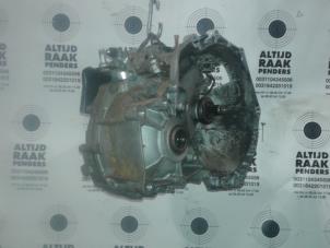 Used Gearbox Opel Zafira Mk.I (F75) 2.2 DTI 16V Price on request offered by "Altijd Raak" Penders