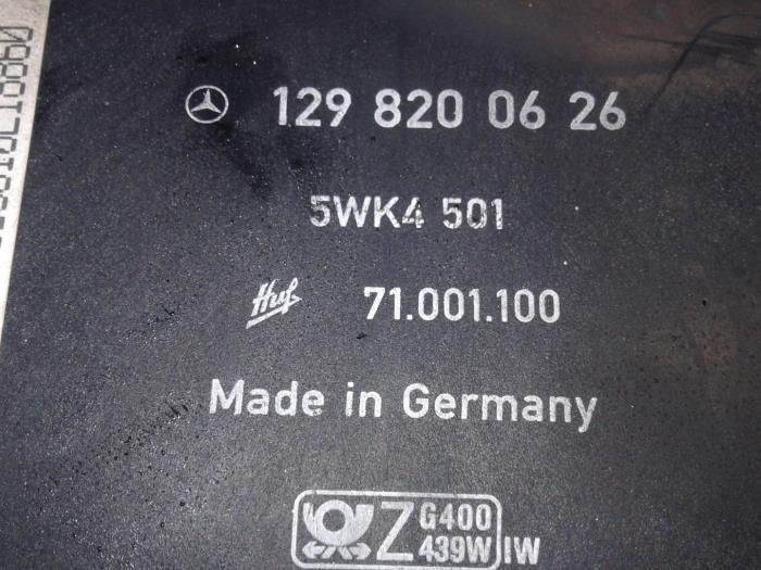 Module alarme d'un Mercedes-Benz SL (R129) 5.0 500 SL 32V 1991