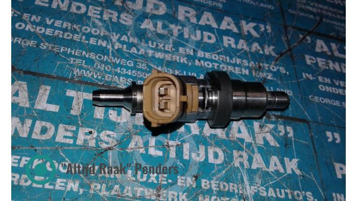Usagé Injecteurs Toyota Avensis Prix sur demande proposé par "Altijd Raak" Penders