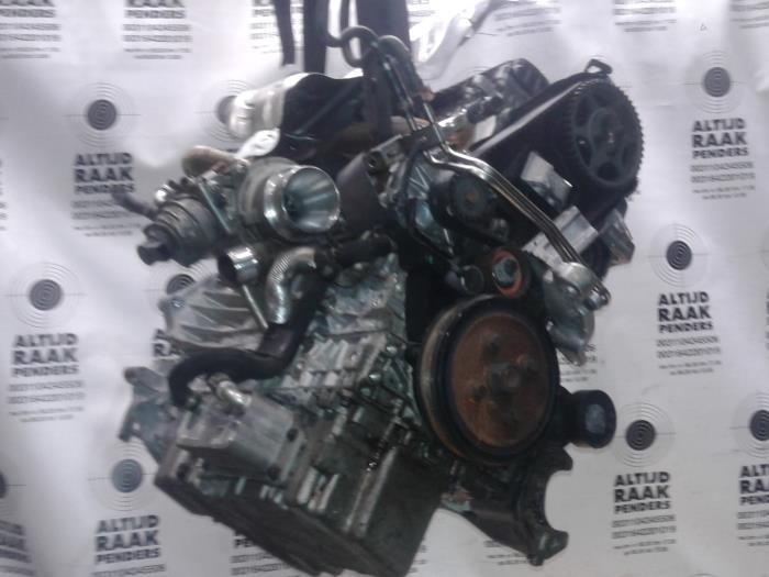 Motor de un Volvo V70 (BW) 2.0 D4 20V 2013