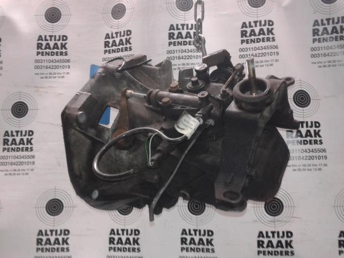 Gearbox from a Fiat Punto I (176) 55 1.1 1999