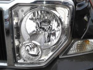 Używane Reflektor lewy Jeep Cherokee (KK) 2.8 CRD 16V Euro 5 4x4 Cena na żądanie oferowane przez "Altijd Raak" Penders