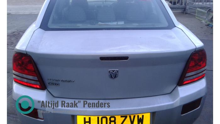 Używane Tylna klapa Dodge Avenger (JS) 2.0 CRD 16V Cena na żądanie oferowane przez "Altijd Raak" Penders