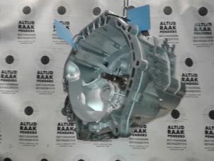 Overhauled Gearbox Mini Mini (R56) 1.6 16V Cooper Price on request offered by "Altijd Raak" Penders