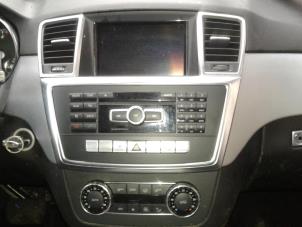Used Navigation system Mercedes ML III (166) 3.0 ML-350 BlueTEC V6 24V 4-Matic Price on request offered by "Altijd Raak" Penders