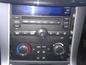 Used Air conditioning control panel Chevrolet Captiva (C140) 2.2 D 16V 4x4 Price on request offered by "Altijd Raak" Penders