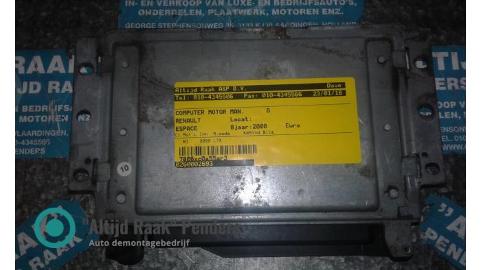 Engine management computer from a Renault Espace (JE) 3.0 V6 24V 2000