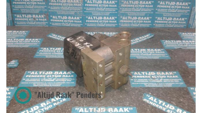 Usagé Bloc ABS Citroen ZX 2.0i 16V Prix sur demande proposé par "Altijd Raak" Penders
