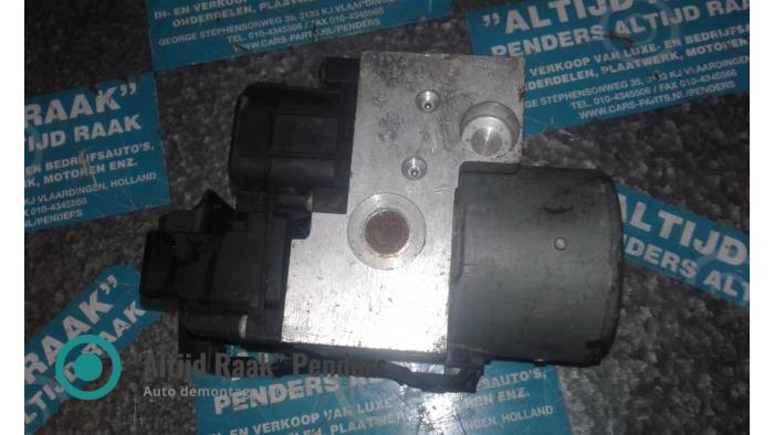 Usagé Bloc ABS Fiat Punto II (188) 1.9 JTD 80 ELX 5-Drs. Prix sur demande proposé par "Altijd Raak" Penders