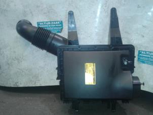 New Air filter Mercedes Sprinter Price on request offered by "Altijd Raak" Penders