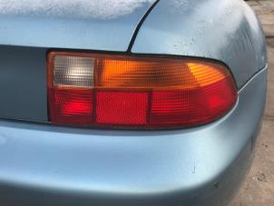 Gebrauchte Rücklicht rechts BMW Z3 Roadster (E36/7) 1.9 16V Preis auf Anfrage angeboten von "Altijd Raak" Penders