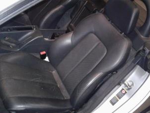 Używane Fotel lewy Mercedes SLK (R170) 2.3 230 K 16V Cena na żądanie oferowane przez "Altijd Raak" Penders