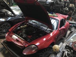 Usados Amortiguador de gas de capó derecha Maserati 4200 GT Precio de solicitud ofrecido por "Altijd Raak" Penders