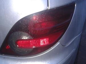 Used Taillight, right Mercedes R (W251) 3.0 320 CDI 24V 4-Matic Price on request offered by "Altijd Raak" Penders