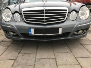 Used Bumper fog light Mercedes E Combi (S211) 3.0 E-320 CDI V6 24V Price on request offered by "Altijd Raak" Penders