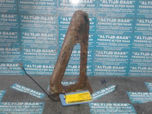 Used Support (miscellaneous) Mercedes 207 - 410 Price on request offered by "Altijd Raak" Penders