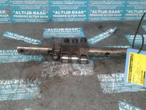 Used Rocker arm shaft Volkswagen Golf Price on request offered by "Altijd Raak" Penders