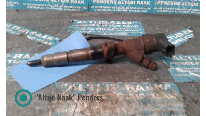 Usagé Injecteurs Renault Master Prix sur demande proposé par "Altijd Raak" Penders