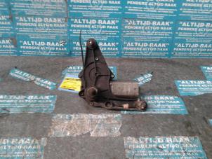 Used Rear wiper motor Renault Clio Price on request offered by "Altijd Raak" Penders