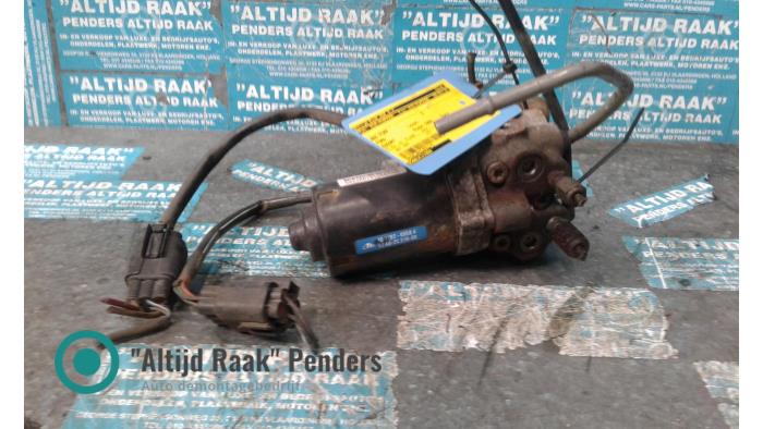 Begagnade ABS-pump Ford Escort 5 (AAL/ABL) 1.8i 16V (E2) Pris på förfrågan erbjuds av "Altijd Raak" Penders