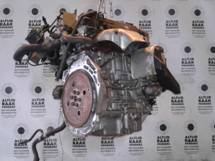 Engine from a Mazda 6 Sport (GG14) 2.3i 16V S-VT 2007