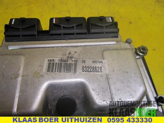 Used Engine management computer Peugeot 307 (3A/C/D) 1.6 16V Price € 40,00 Margin scheme offered by Autodemontage Klaas Boer