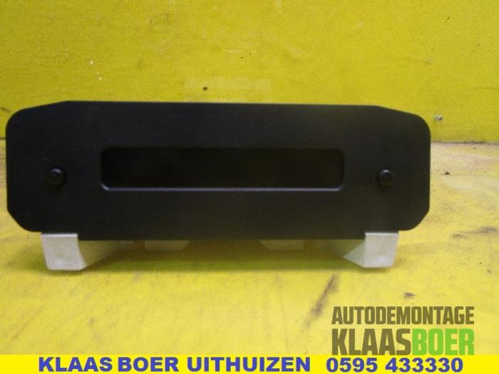 Begagnade Klocka Peugeot 206 (2A/C/H/J/S) 1.1 XN,XR Pris € 30,00 Marginaltabell erbjuds av Autodemontage Klaas Boer