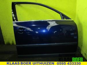 Używane Drzwi prawe wersja 2-drzwiowa Volkswagen Passat Variant (33B) 1.8 GL Cena € 100,00 Procedura marży oferowane przez Autodemontage Klaas Boer