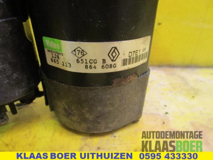 Used Starter Renault Clio II (BB/CB) 1.2 Price € 45,00 Margin scheme offered by Autodemontage Klaas Boer