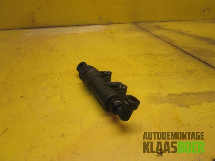Clutch master cylinder