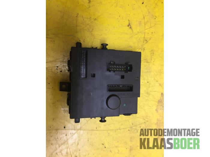 Używane Modul EGR Renault Twingo II (CN) 1.2 16V Cena € 50,00 Procedura marży oferowane przez Autodemontage Klaas Boer