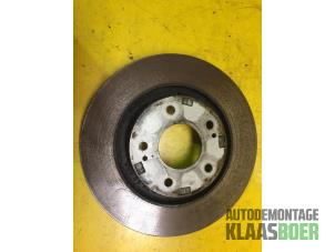 Used Front brake disc Mitsubishi Outlander (CU) 2.0 16V 4x2 Price € 15,00 Margin scheme offered by Autodemontage Klaas Boer