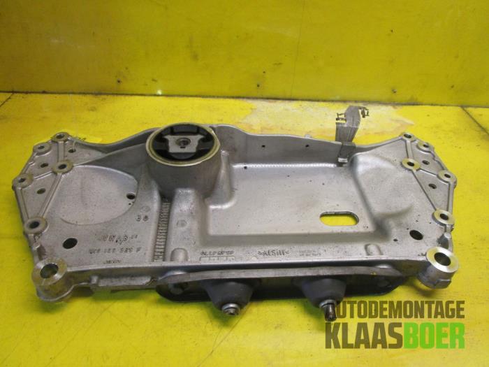 Begagnade Underram Volkswagen Golf V (1K1) 1.9 TDI Pris € 70,00 Marginaltabell erbjuds av Autodemontage Klaas Boer