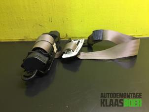 Used Rear seatbelt, right Saab 9-5 (YS3E) 2.3t 16V Price € 40,00 Margin scheme offered by Autodemontage Klaas Boer