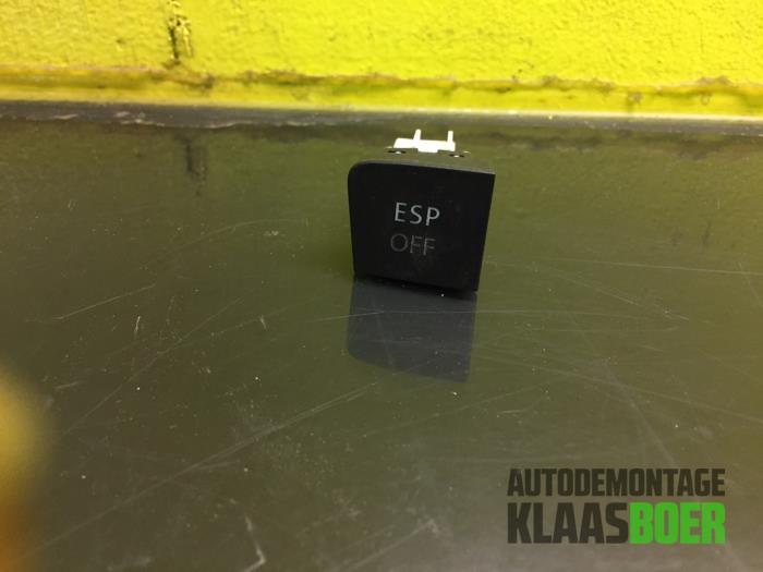 ESP switch from a Volkswagen Passat (3C2) 2.0 FSI 16V 2005