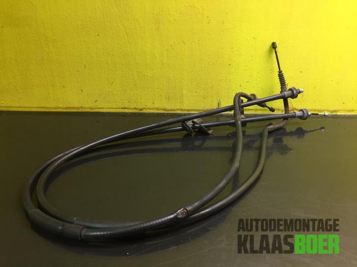 Usagé Câble frein à main BMW Mini (R50/53) 1.6 16V Cooper Prix € 35,00 Règlement à la marge proposé par Autodemontage Klaas Boer