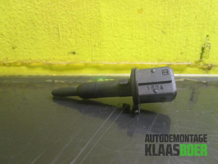 Begagnade Innetemperatursensor BMW Mini (R50/53) 1.6 16V Cooper Pris € 10,00 Marginaltabell erbjuds av Autodemontage Klaas Boer