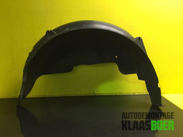 Używane Nadkole BMW Mini (R50/53) 1.6 16V Cooper Cena € 20,00 Procedura marży oferowane przez Autodemontage Klaas Boer